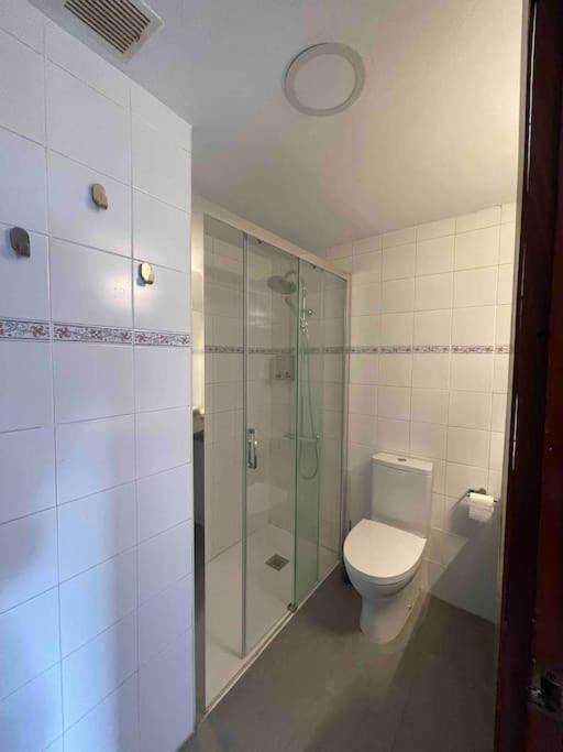 Paraguas Guesthouse Oviedo Exterior photo